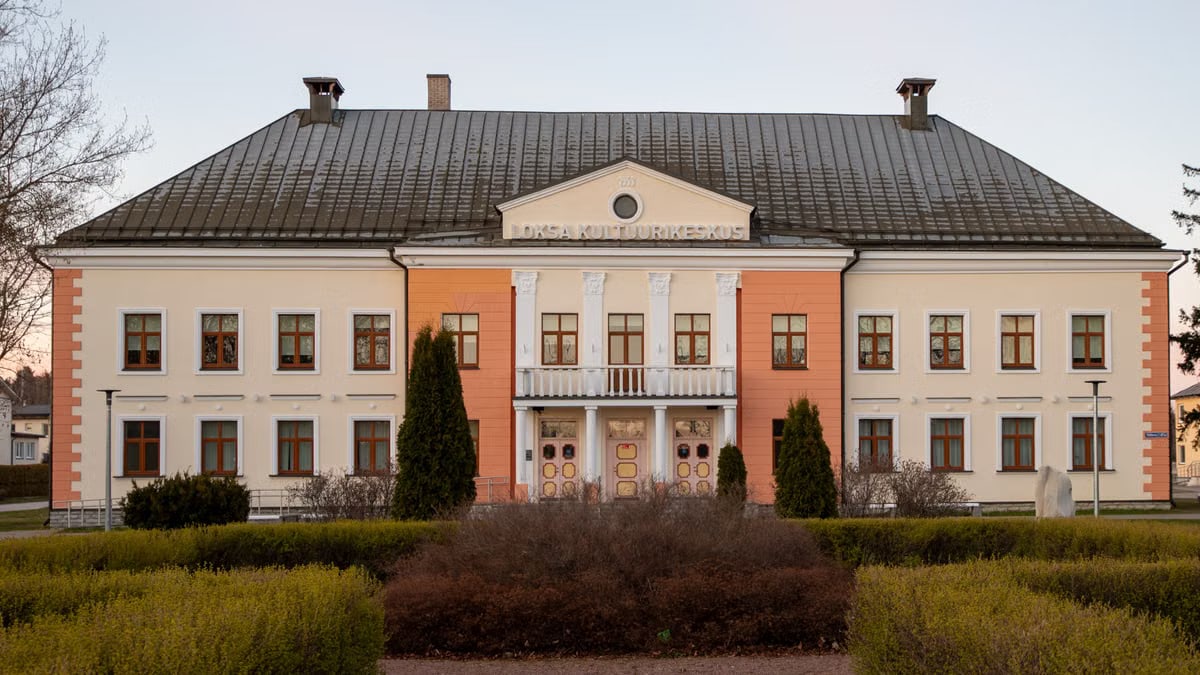 Historic Loksa Cultural Center, Estonia, captured during sunset, showcases classic architecture.